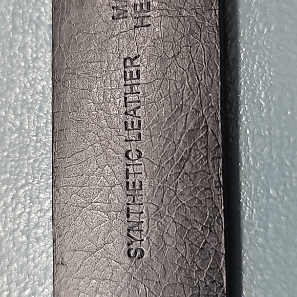 Levi's‎ black with silver buckle large belt. 31-32. - Picture 5 of 10